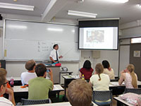 Sumo lecture on the day before sumo watching