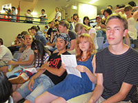 Watching sumo matches with a sumo lecture handout