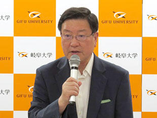 森脇学長