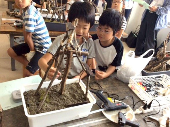 岐阜大学教育学部附属小・中学校で中間研究発表会を開催しました