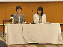 井關議長(岐阜大)と山﨑副議長(宮﨑大)