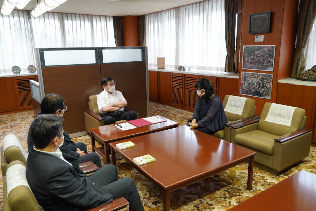 山根准教授