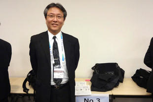 Associate Professor Ken-ichi Tezuka