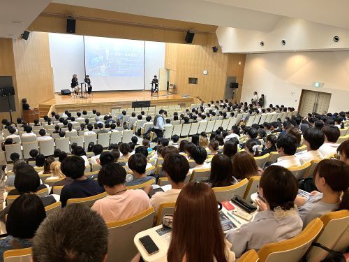 会場の様子