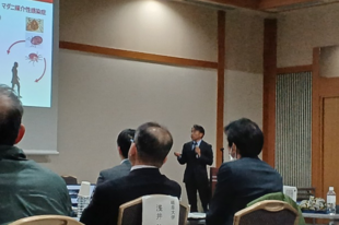 宮崎大学岡林教授の講演の様子
