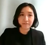講演する久保専門官