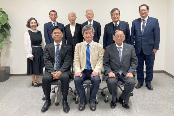 懇談会 集合写真