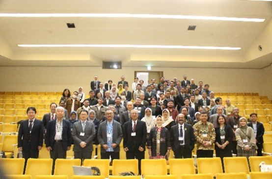 気候変動に関する国際会議 記念写真