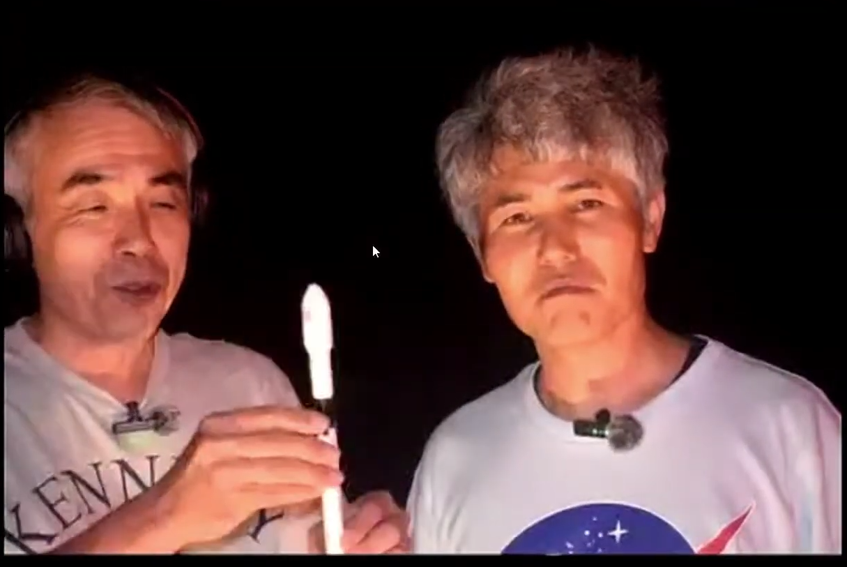 現地の様子を伝える各務校長(飛騨神岡高校)と鷲見教諭(岐阜工業高校)