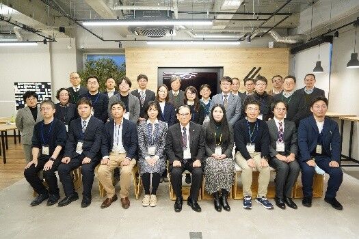参加者による集合写真